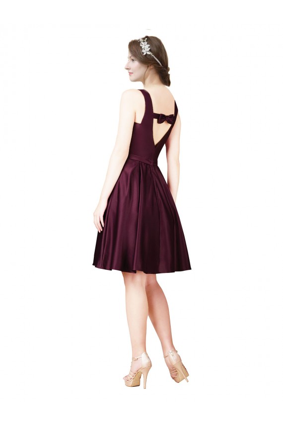 Classic Knee Length Satin Cocktail Prom Dress / Homecoming Dress with V Back and Bow Detail